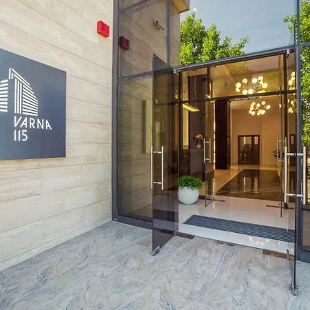 Apartamento апартамент Flowers Varna