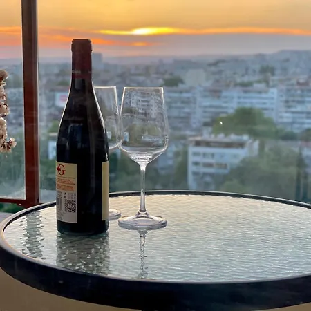 апартамент Flowers شقة فارنا